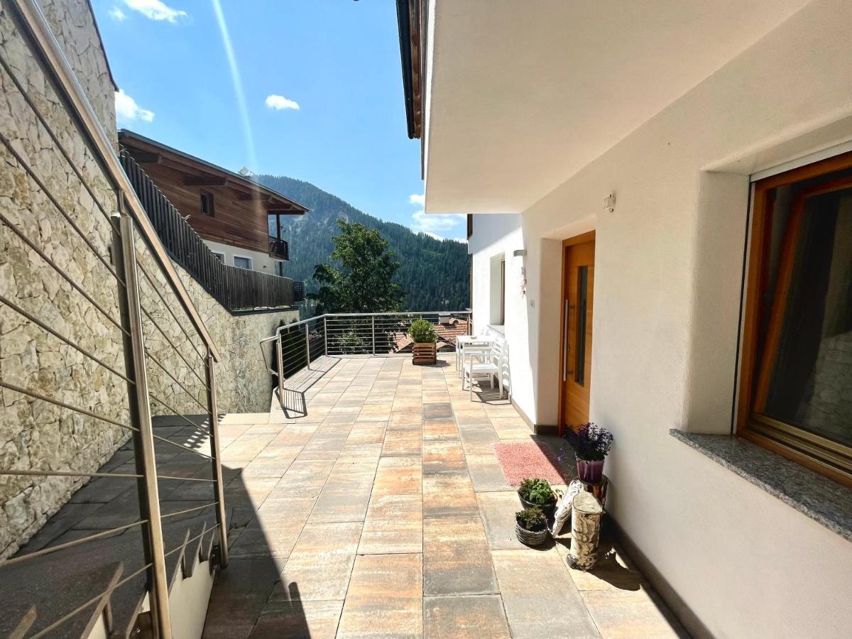 Aparthotel Ciasa De Zeno Wengen Exterior foto